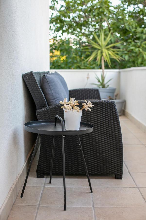 Apartmani Dijana Podgora Exteriör bild