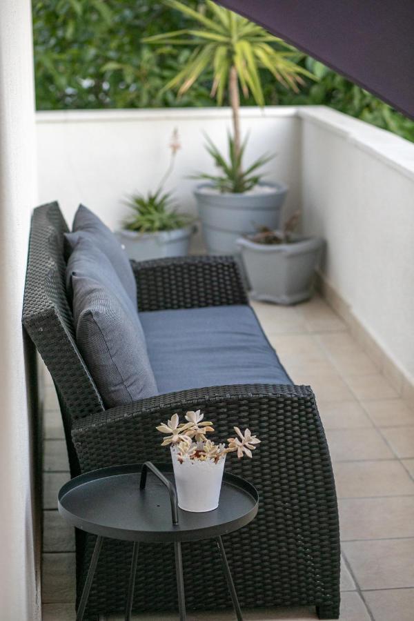 Apartmani Dijana Podgora Exteriör bild