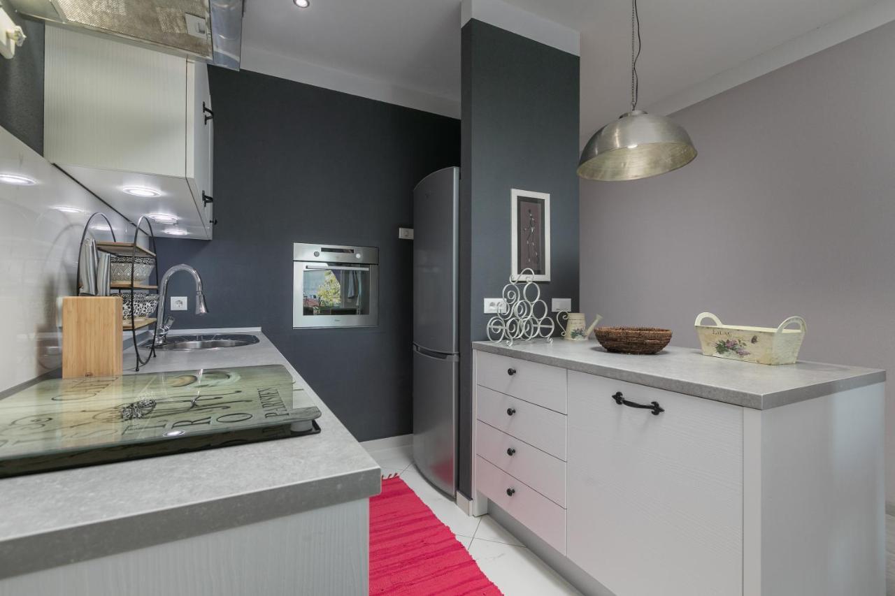 Apartmani Dijana Podgora Exteriör bild