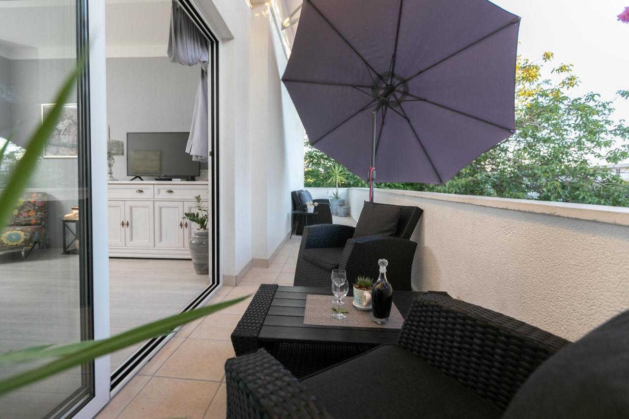 Apartmani Dijana Podgora Exteriör bild