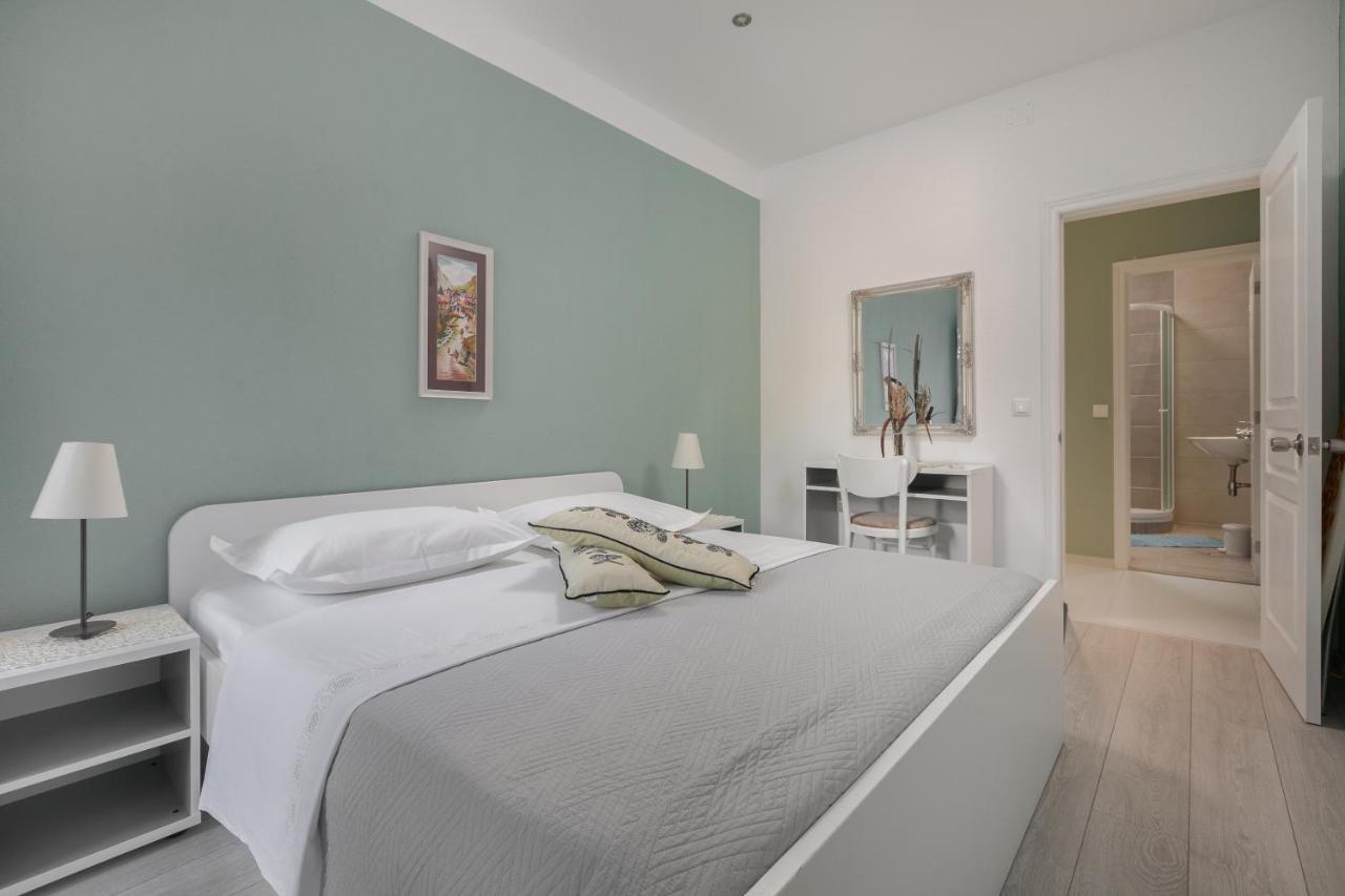 Apartmani Dijana Podgora Exteriör bild