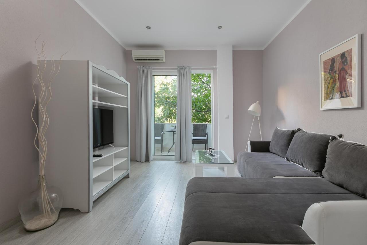 Apartmani Dijana Podgora Exteriör bild
