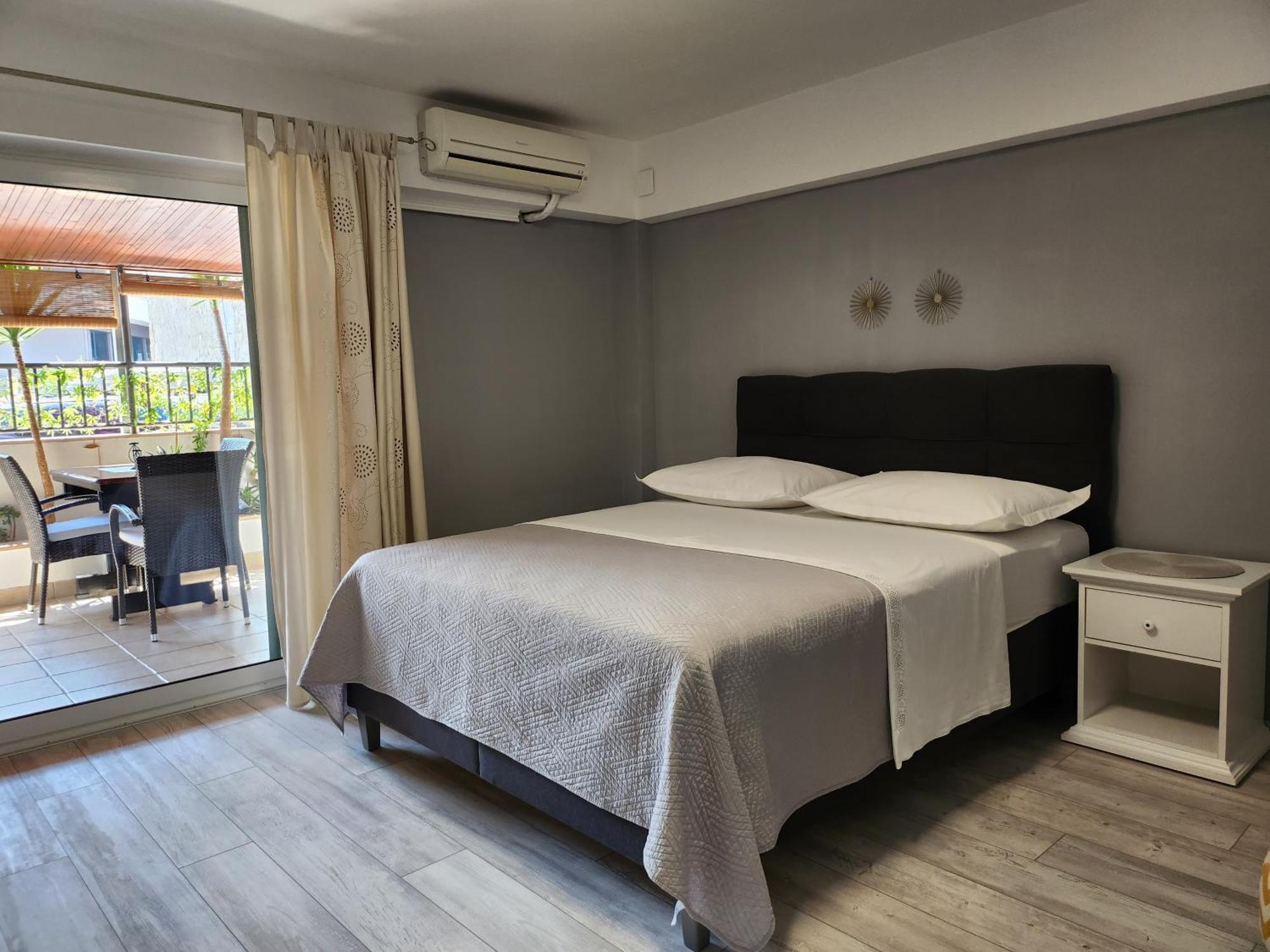 Apartmani Dijana Podgora Exteriör bild