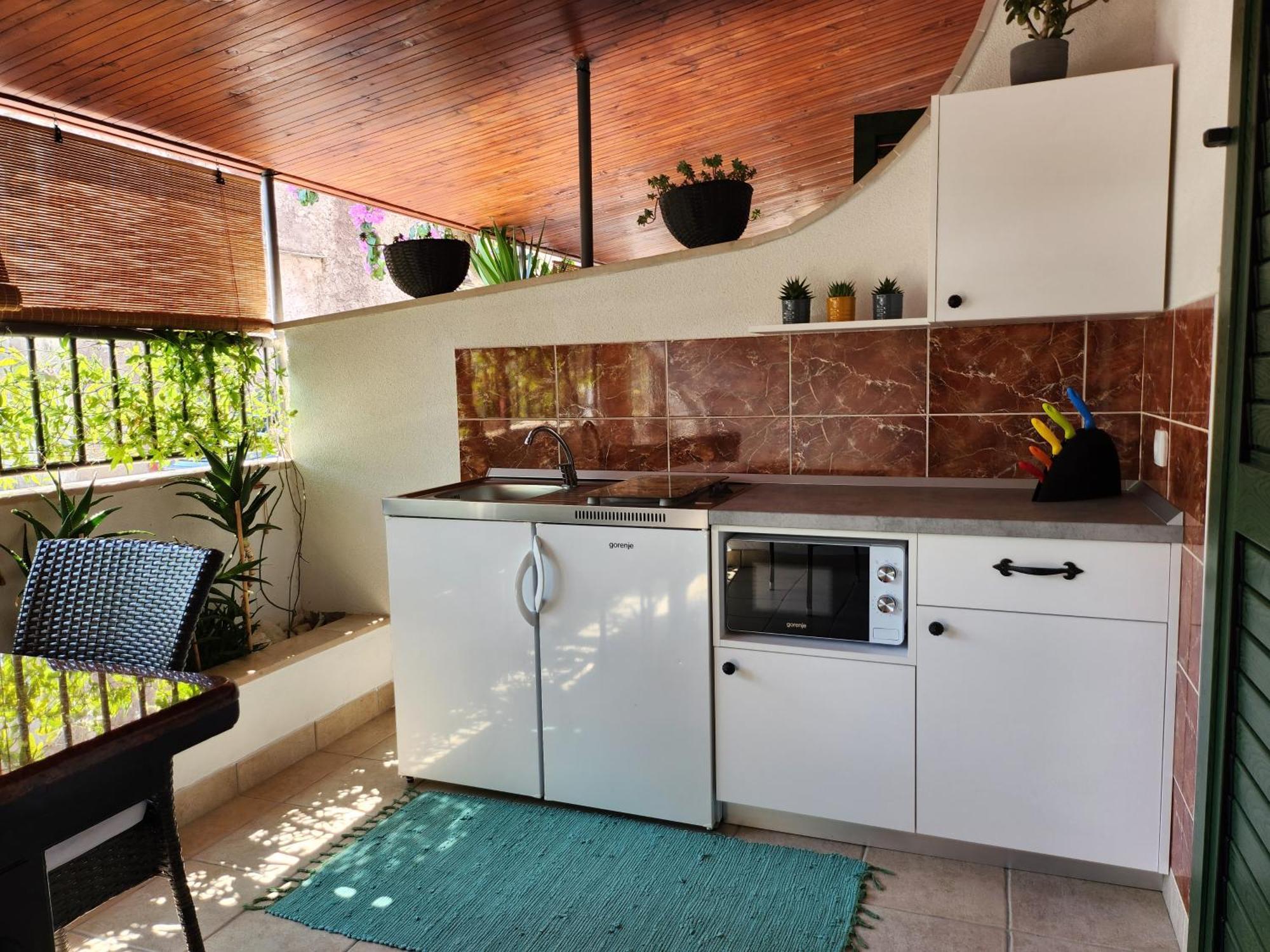 Apartmani Dijana Podgora Exteriör bild