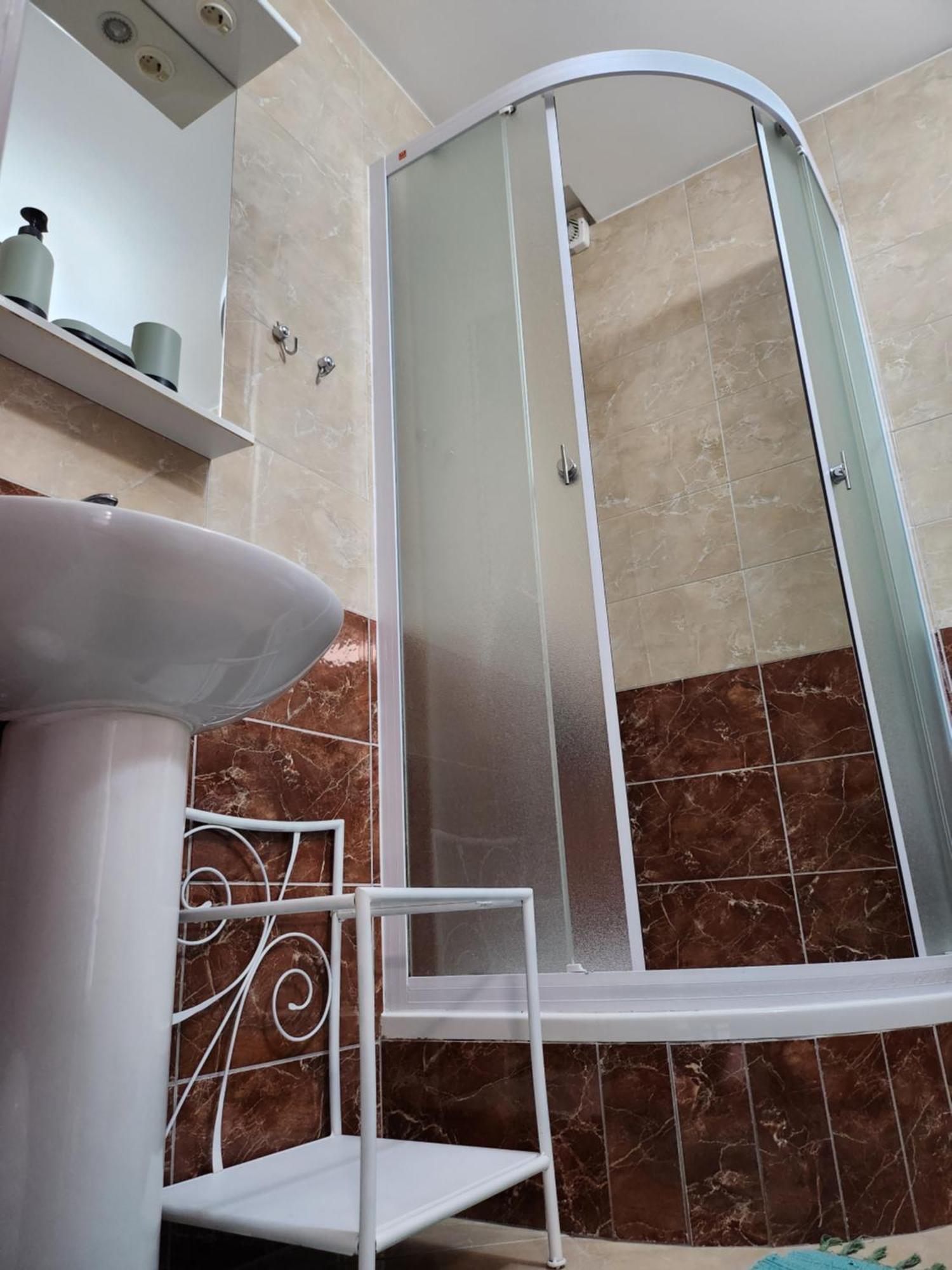 Apartmani Dijana Podgora Exteriör bild