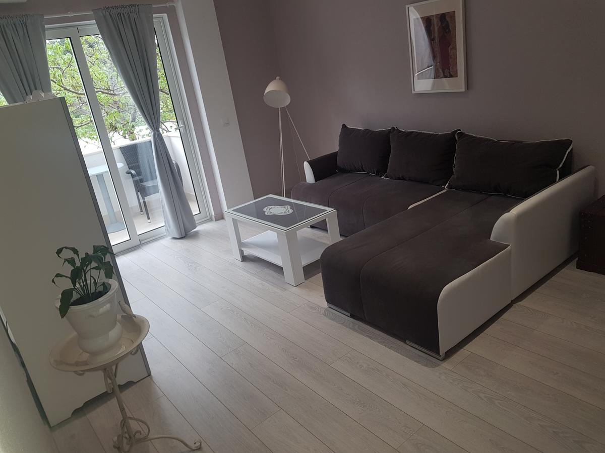 Apartmani Dijana Podgora Exteriör bild
